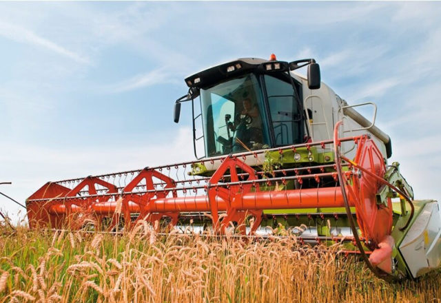 Manutenção das máquinas agrícolas: descubra os cuidados que deve ter. Foto/Reprodução: kadmy no iStock